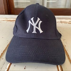 NY Yankees Stadium Give Away Hess Baseball Hat